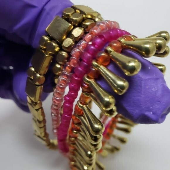 Women's Stylish Set of 5 Gold-tone Layered of Colorful Beaded Stretch Bracelets - Picture 5 of 9